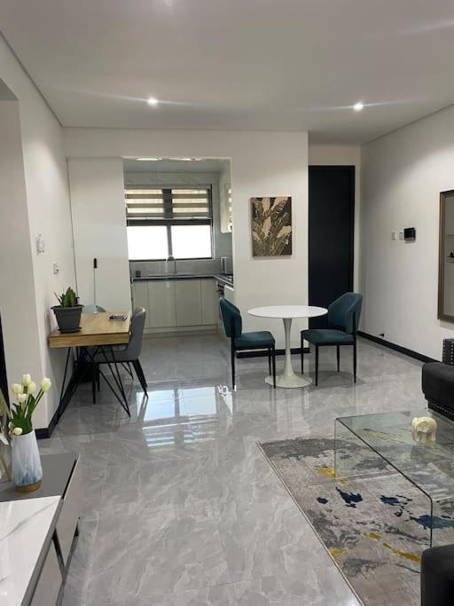 Energizing 2bedroom Apartment in Setlhoa Block 10
