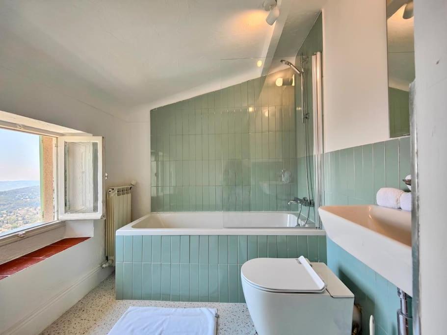 POOL, Panoramic VIEW Authentic Village Villa