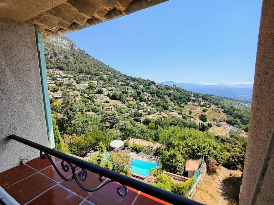 POOL, Panoramic VIEW Authentic Village Villa