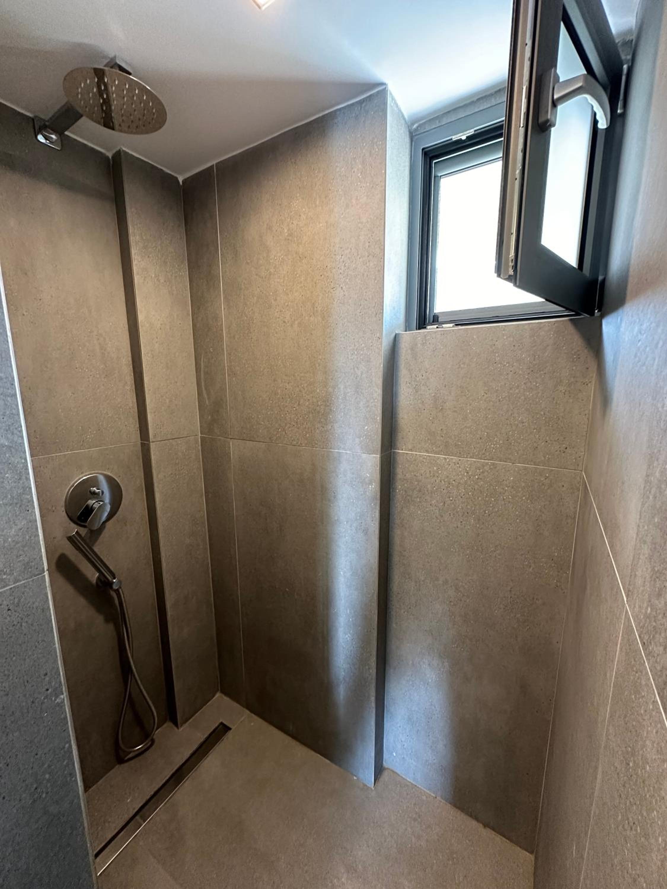 Haris Suites