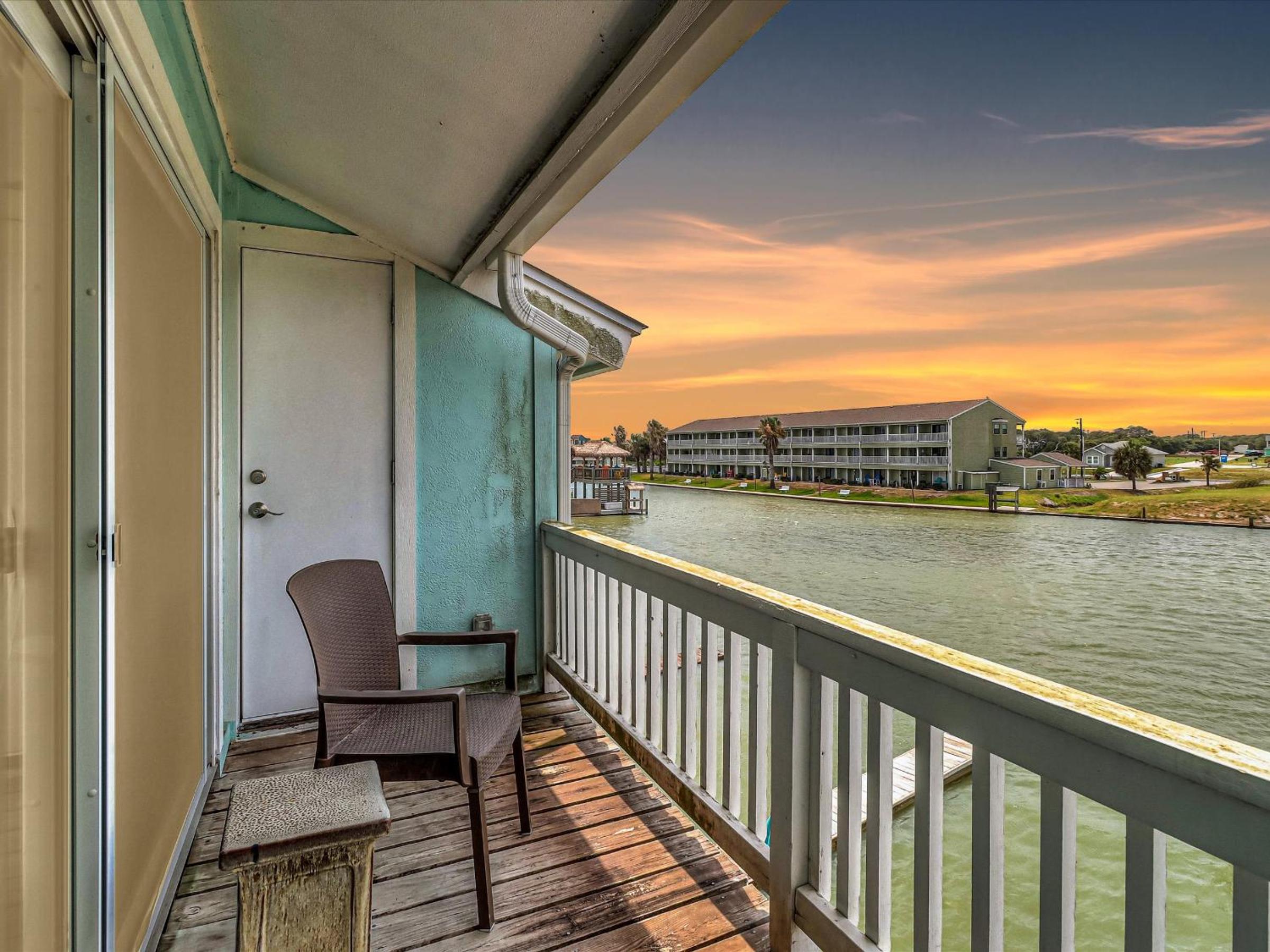 Carols Coastal K502 view 4