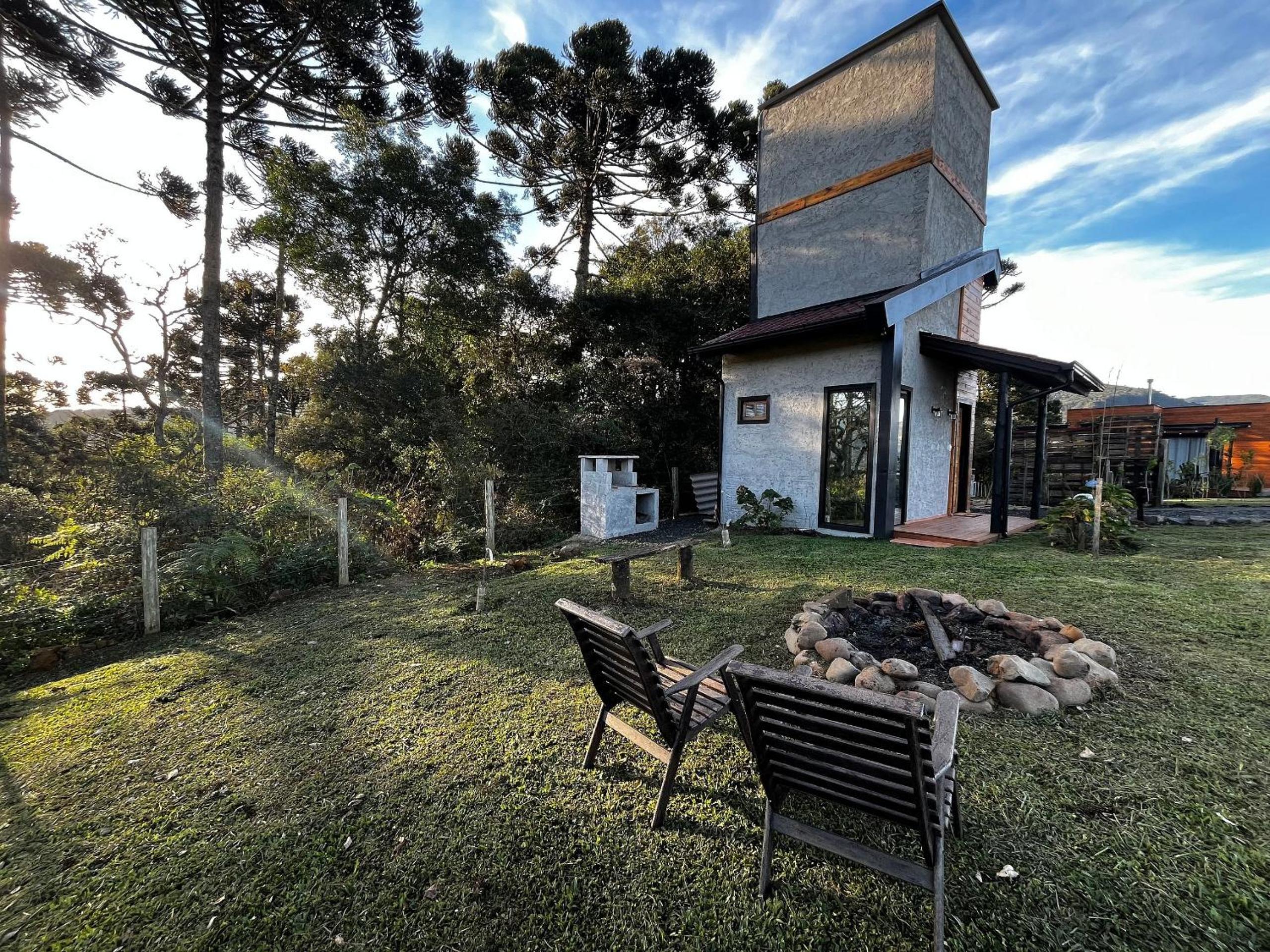 Chalés incríveis com banheira de hidromassagem e vista encantadora