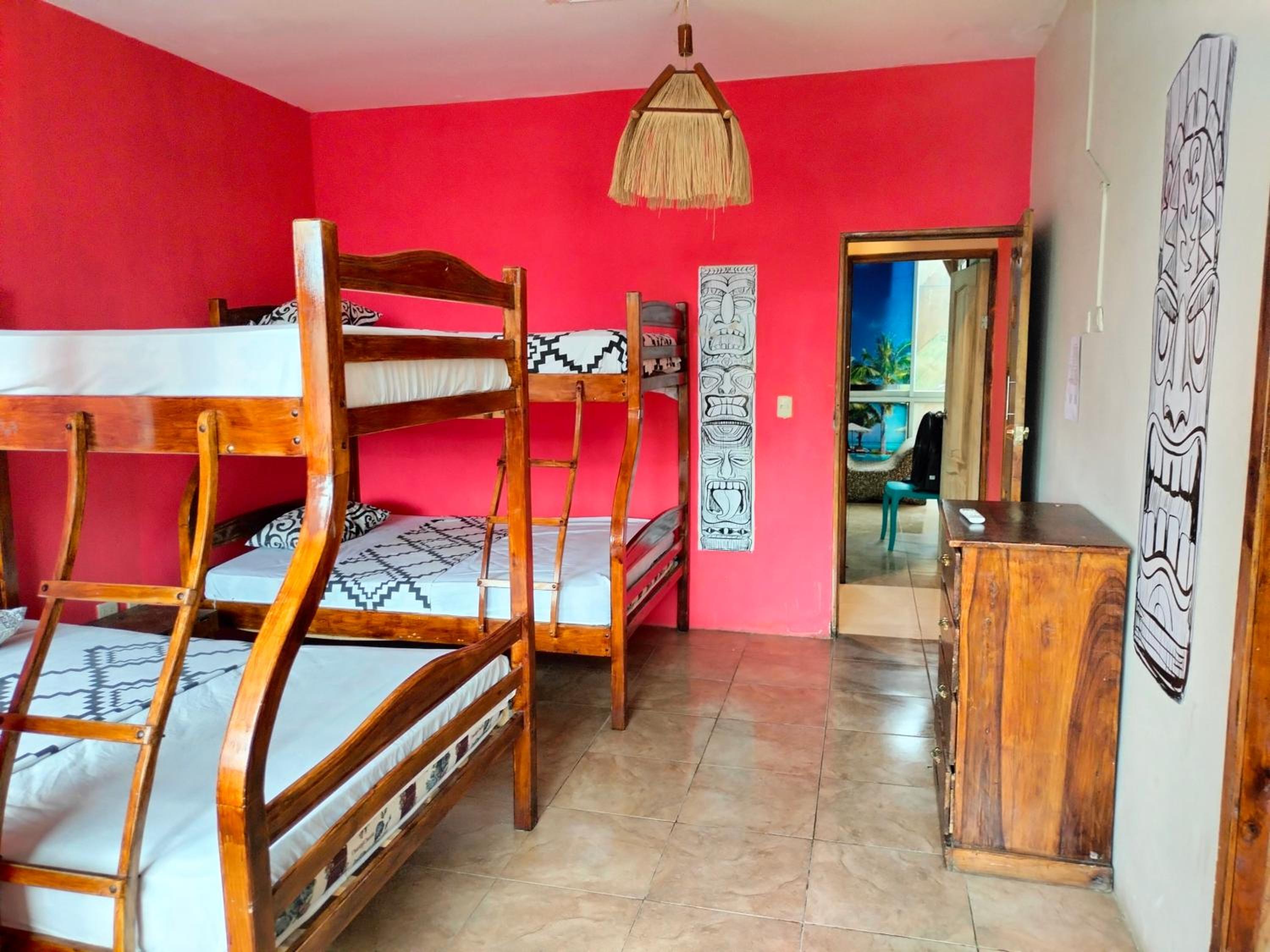 Casa Hostal I love Montañita