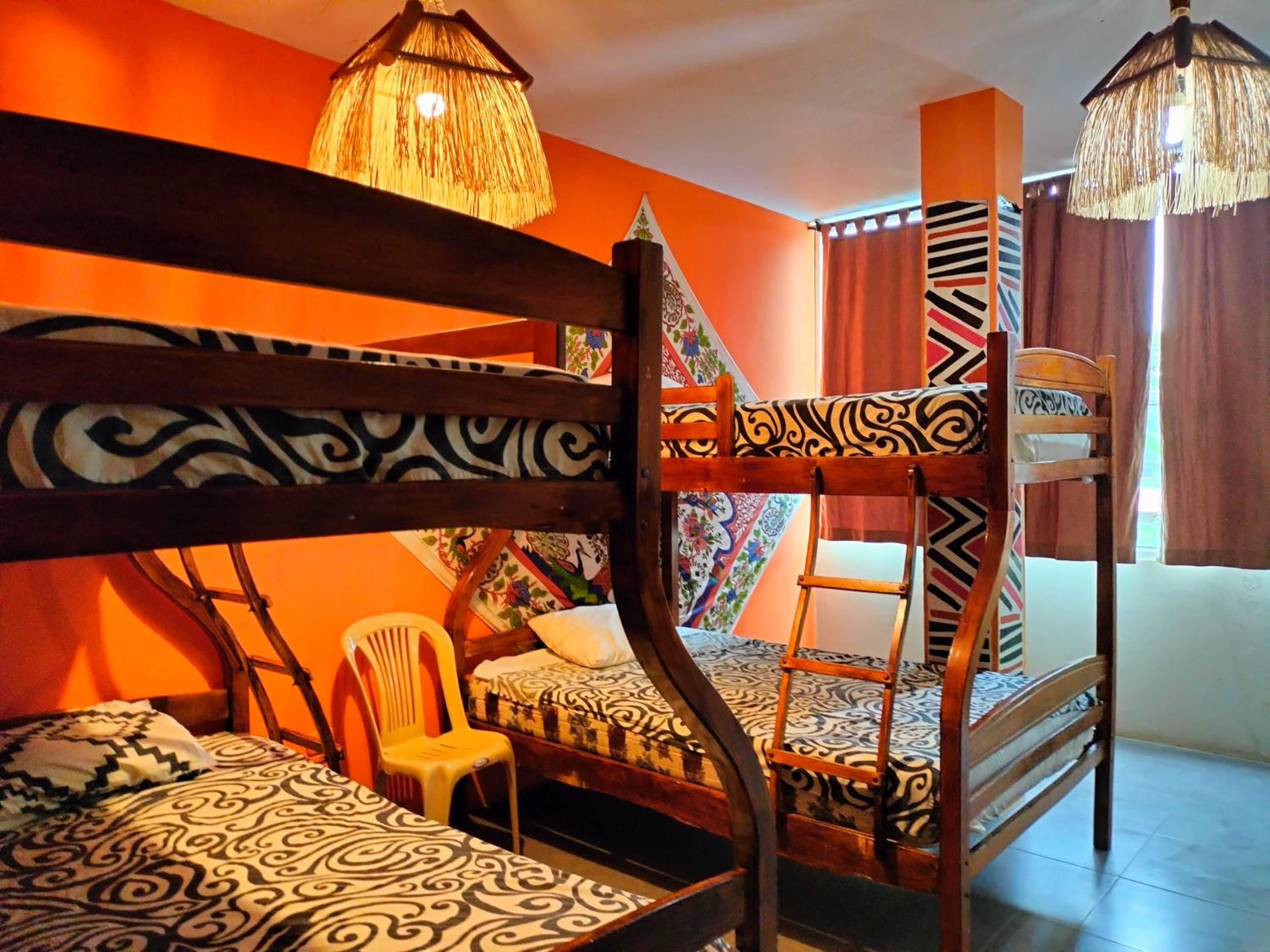 Casa Hostal I love Montañita