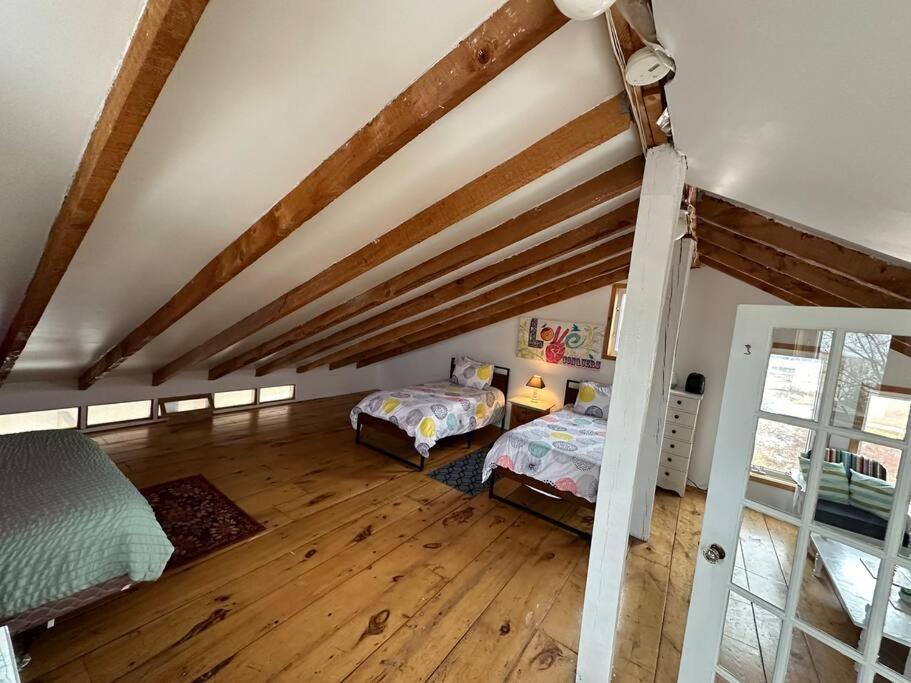 Beachside Serenity Cottage