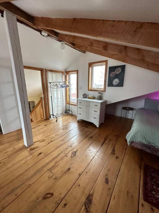 Beachside Serenity Cottage