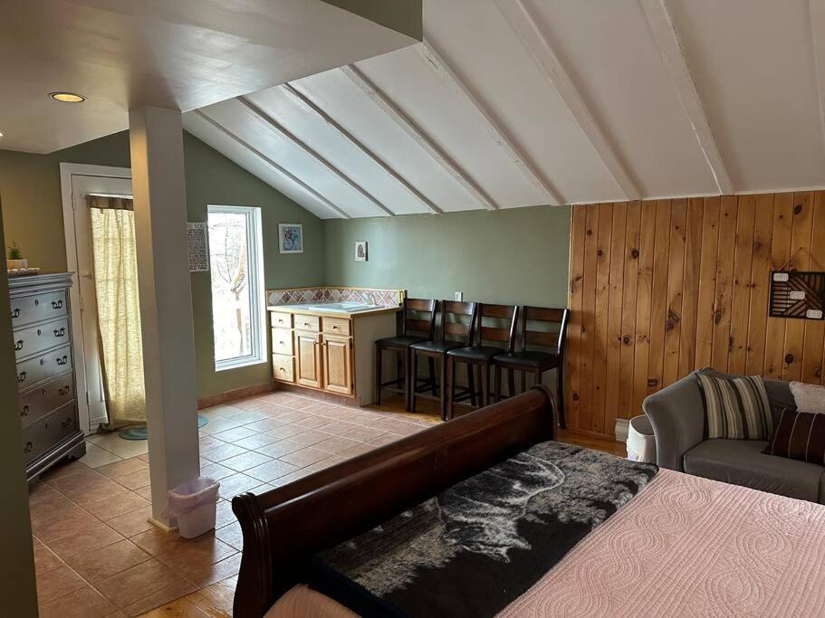 Beachside Serenity Cottage