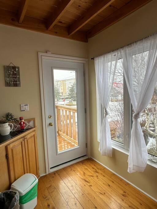 Beachside Serenity Cottage