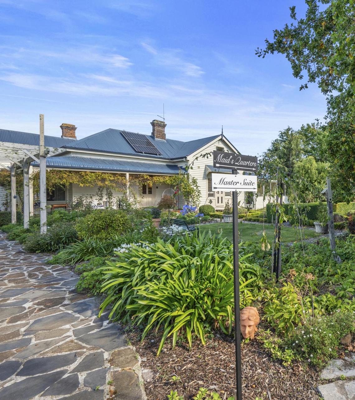 Tanglewood House, Sheffield Tasmania