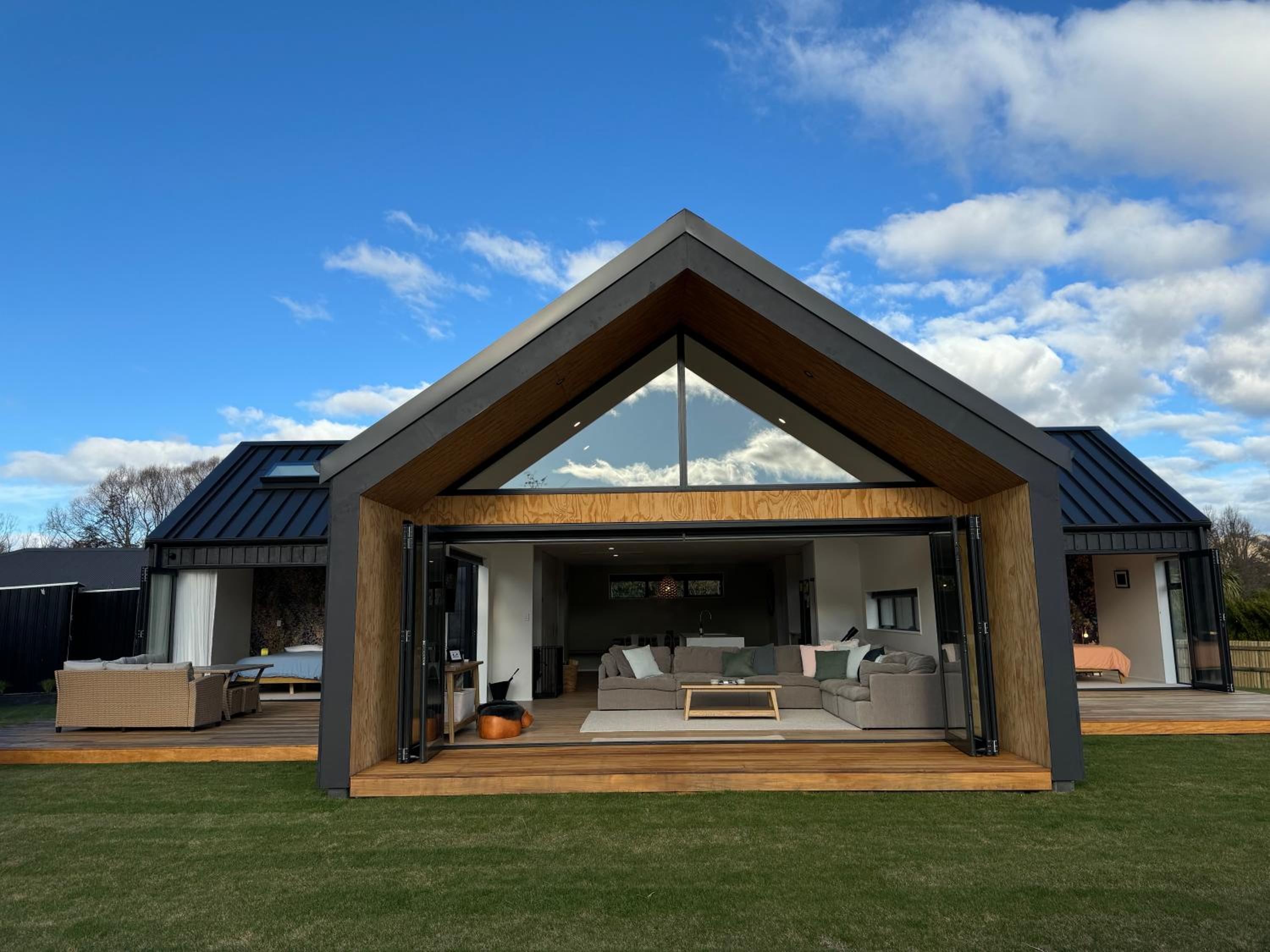 20 Tarndale Place view 2