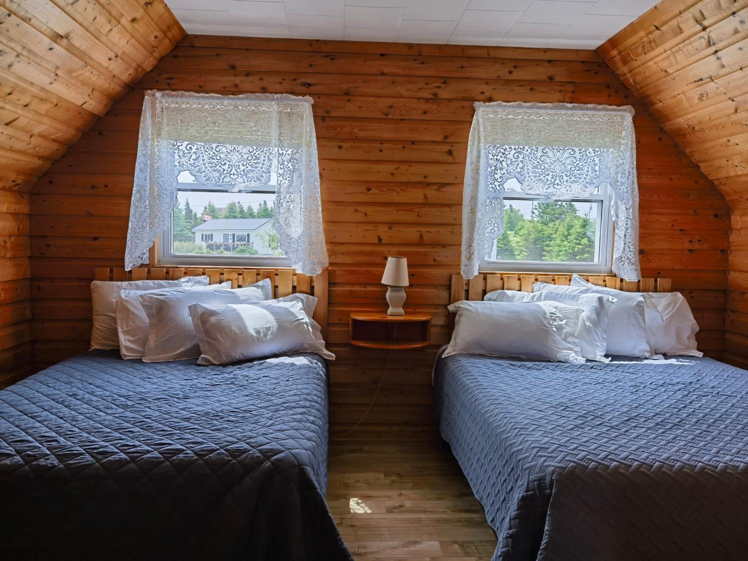 Cavendish Country Inn & Cottages