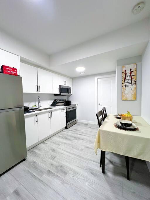 Guest Suite in SouthWest Edmonton