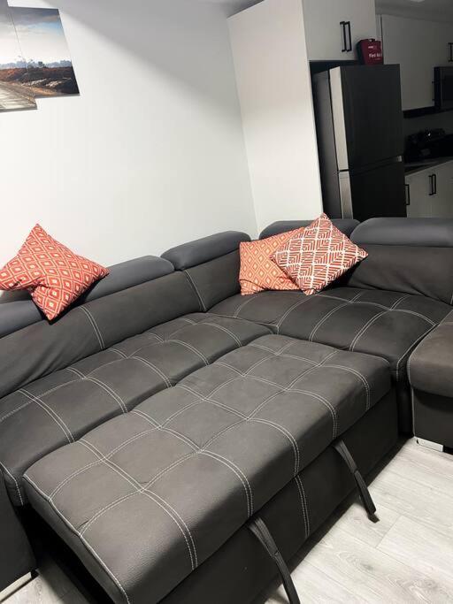 Guest Suite in SouthWest Edmonton