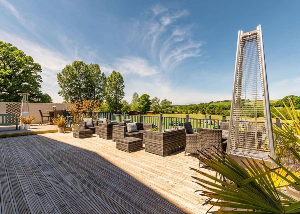 Fingle Glen Lodges