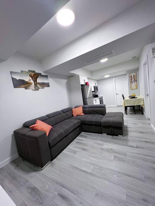 Guest Suite in SouthWest Edmonton