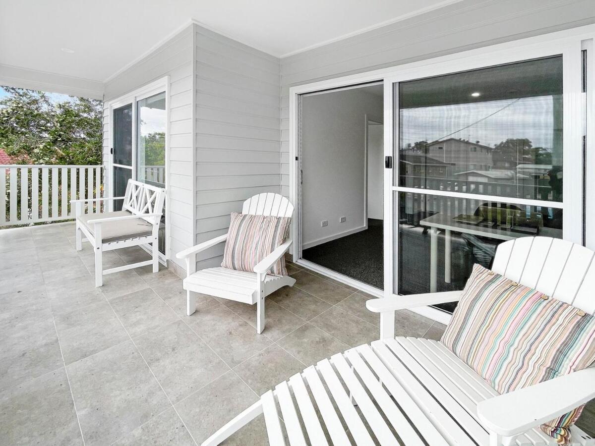 Coastline Cove - Modern Townhome Oasis