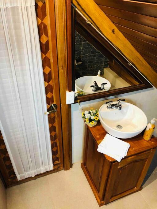 Caoba Lodge