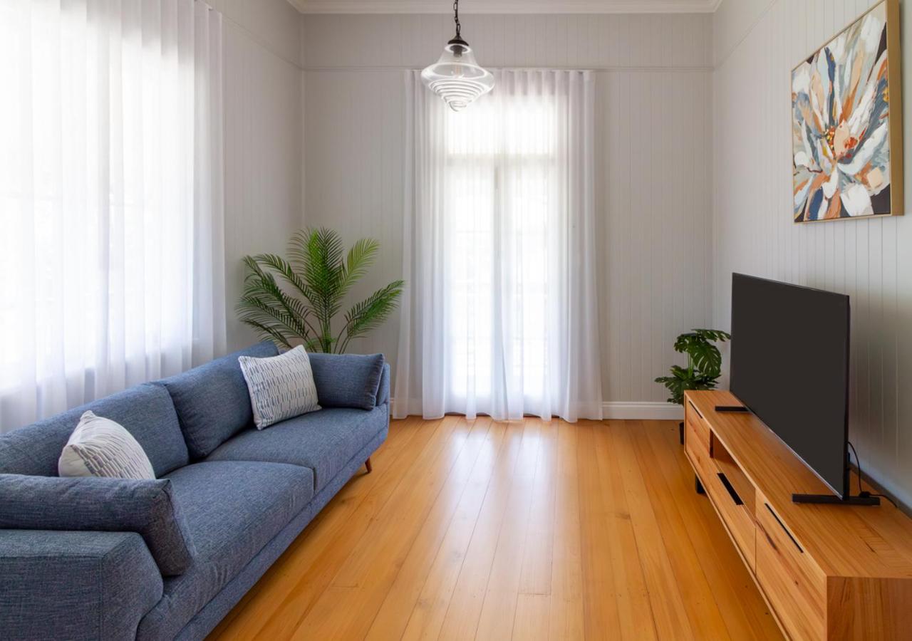 Luxury Grand Escapes Queenslander in Ipswich