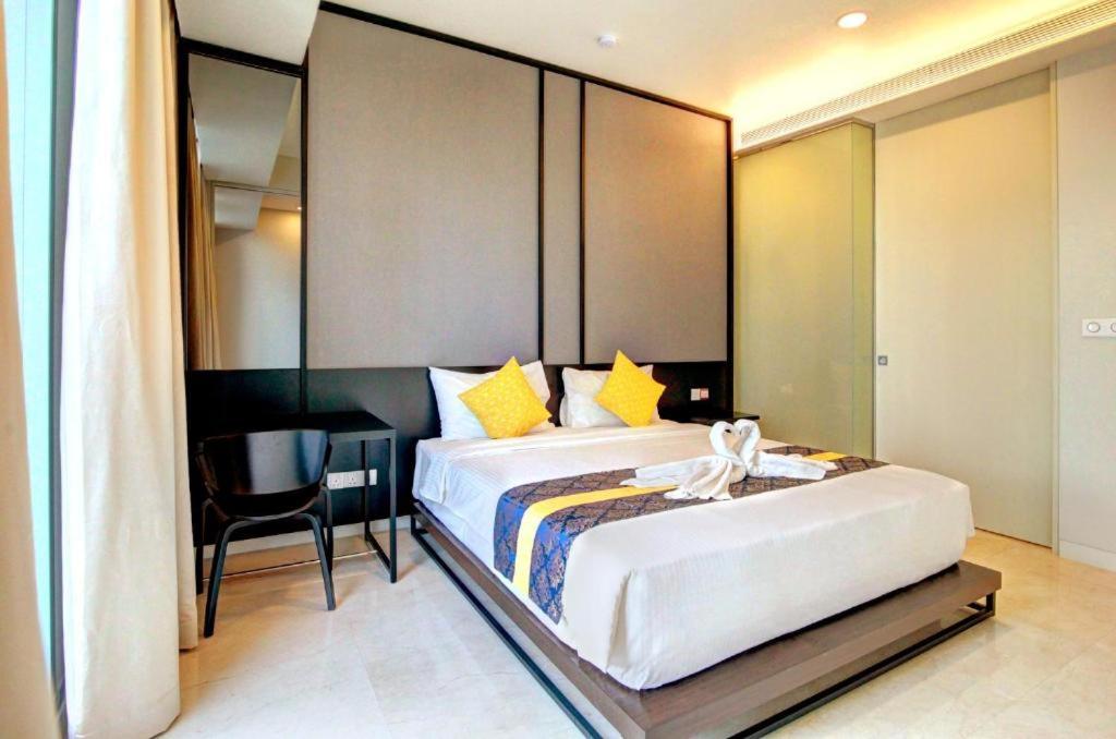 Tropicana The Residences by uBook