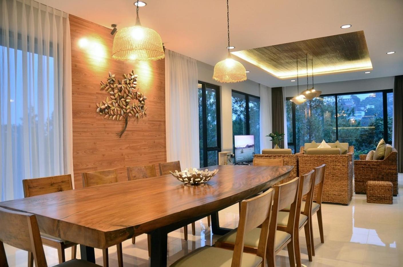 Radiance Hill View Villa 10 Bedrooms With a Private Heated Swimming Pool and a Billiard Table - Image 3