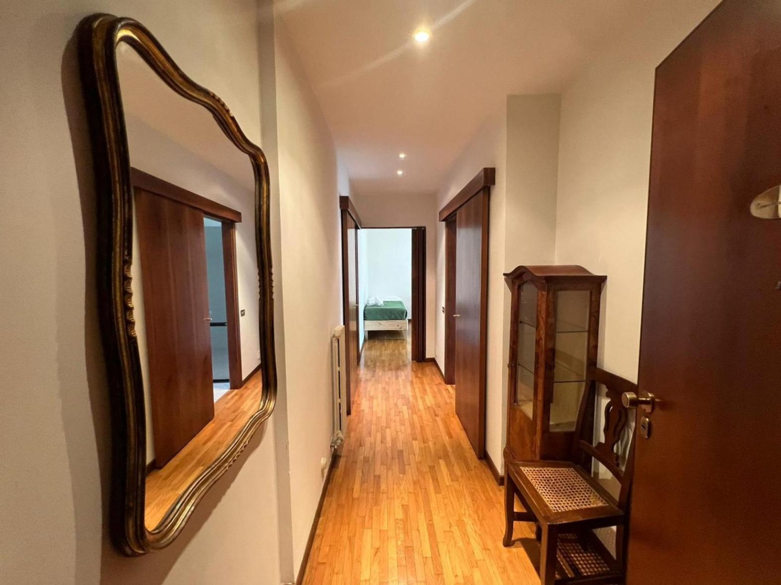 Marconi Rooms and Apartments - Image 4