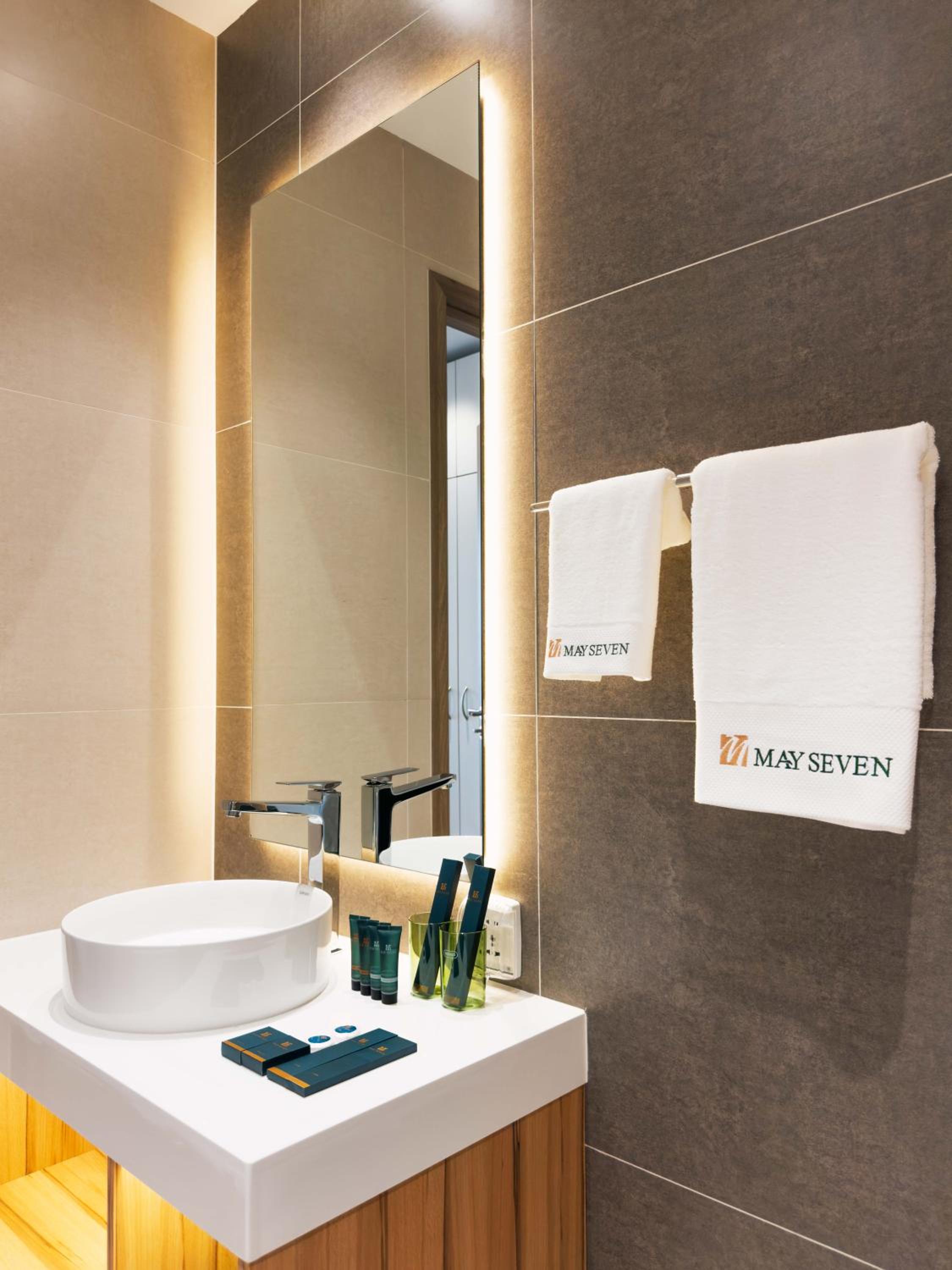 May Seven Hotel and Suites