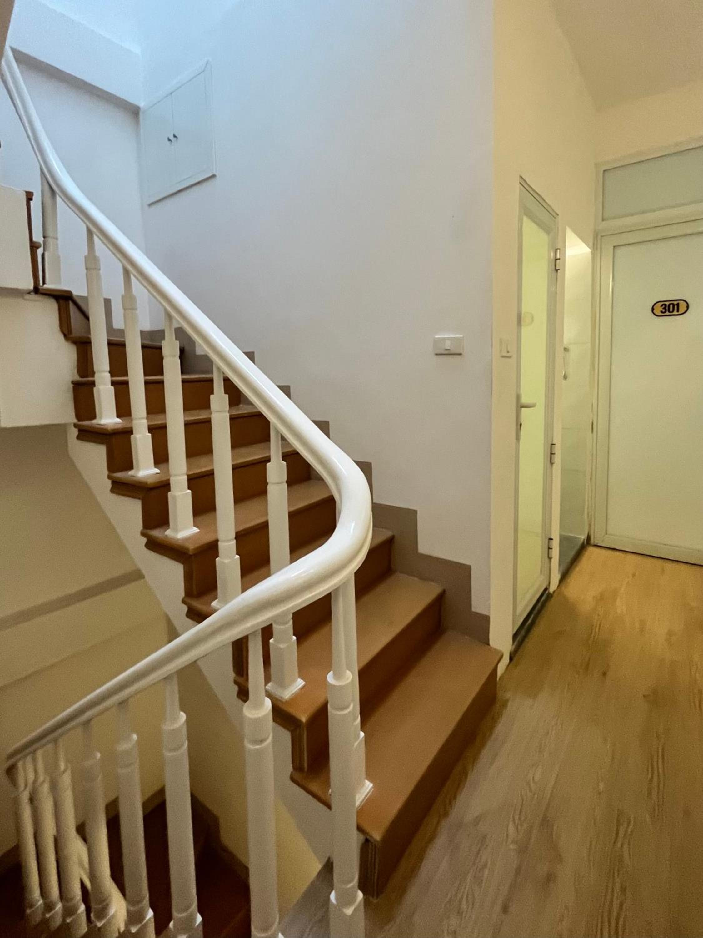 Urban Slumber Hostel
