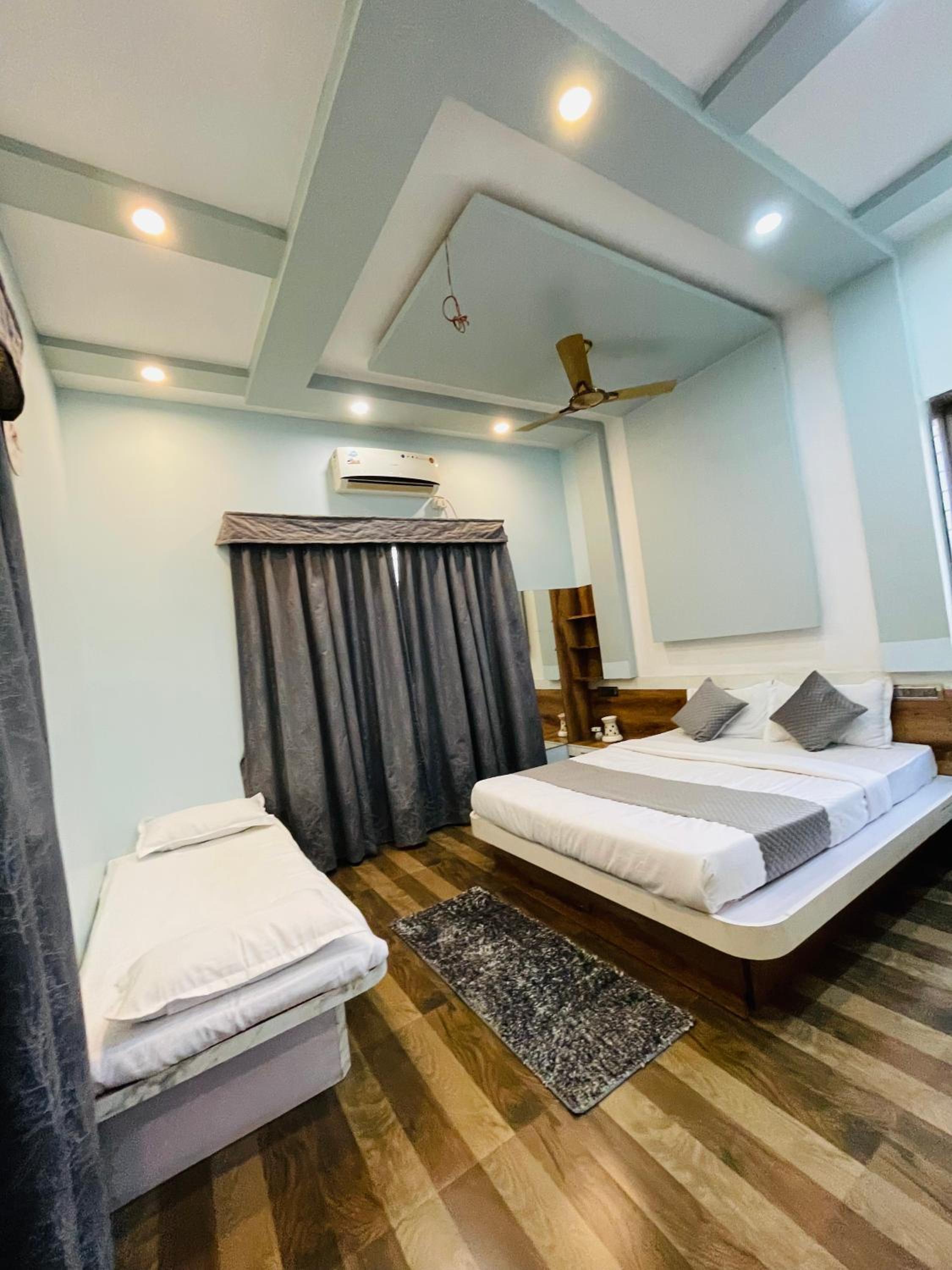 10 Majestic Villa view 5