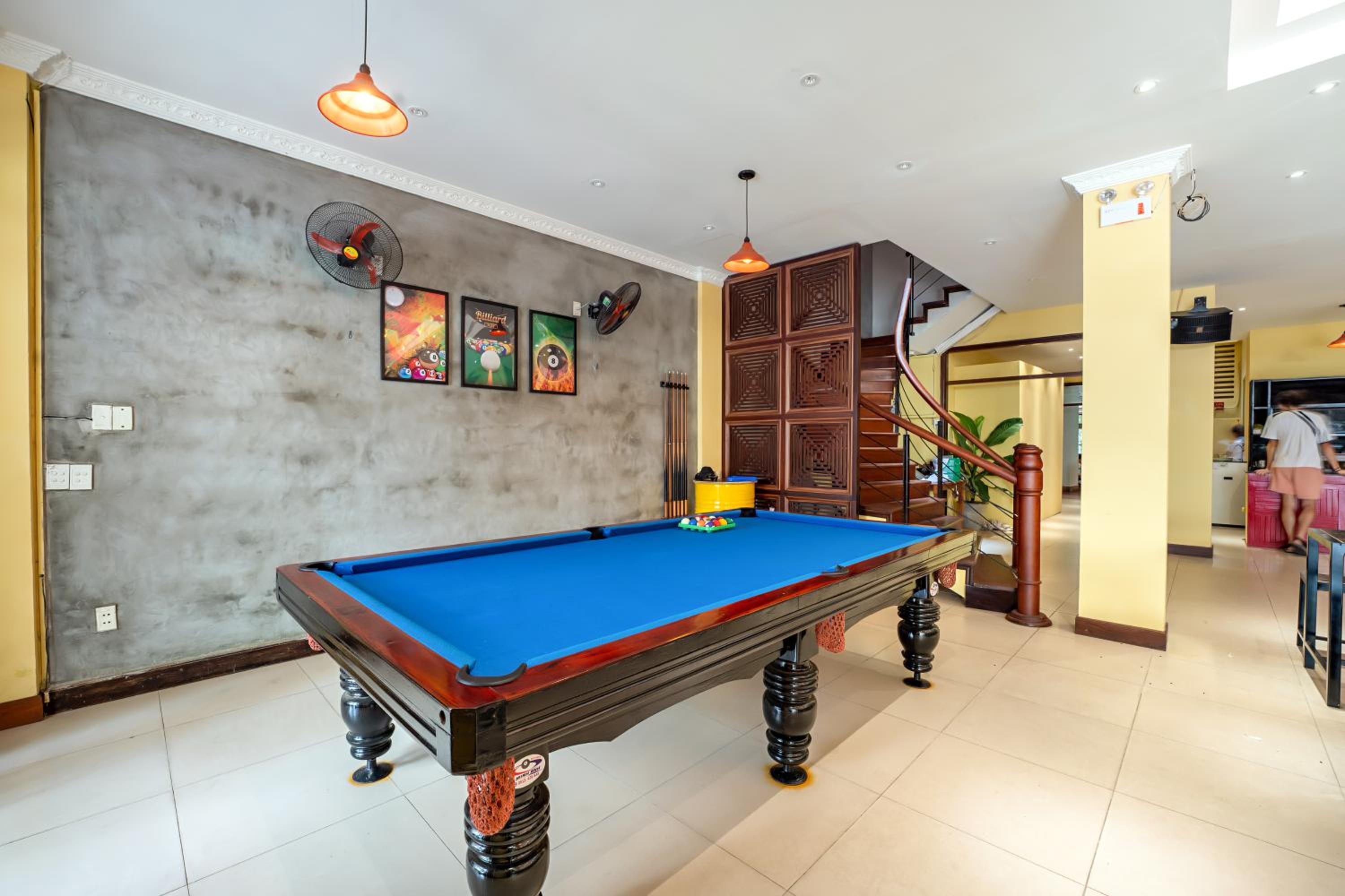 activities & amenities