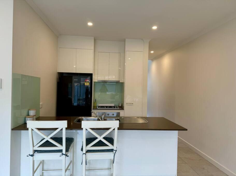 Beach Retreat- Christies Full home