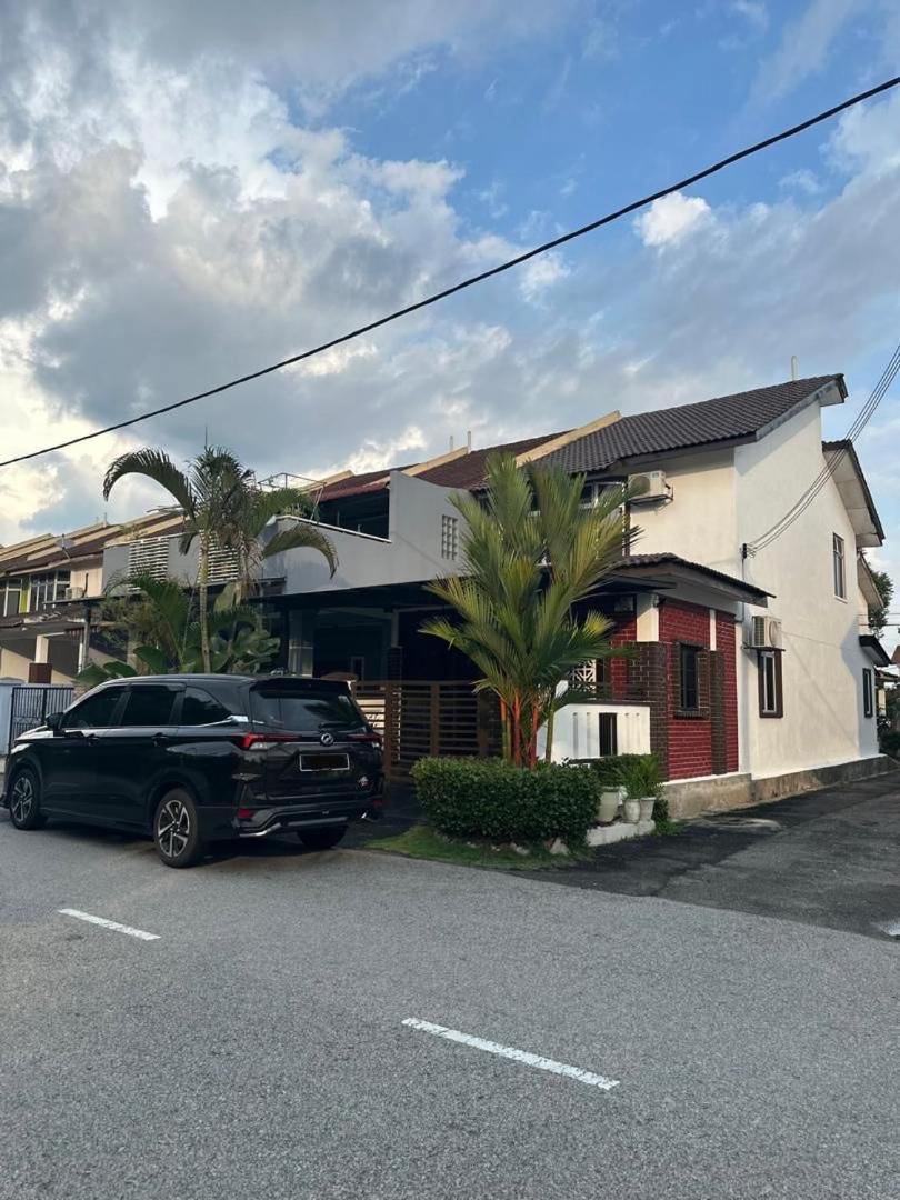 Eqa's Homestay Perfect for Muslim family vacation photo 6