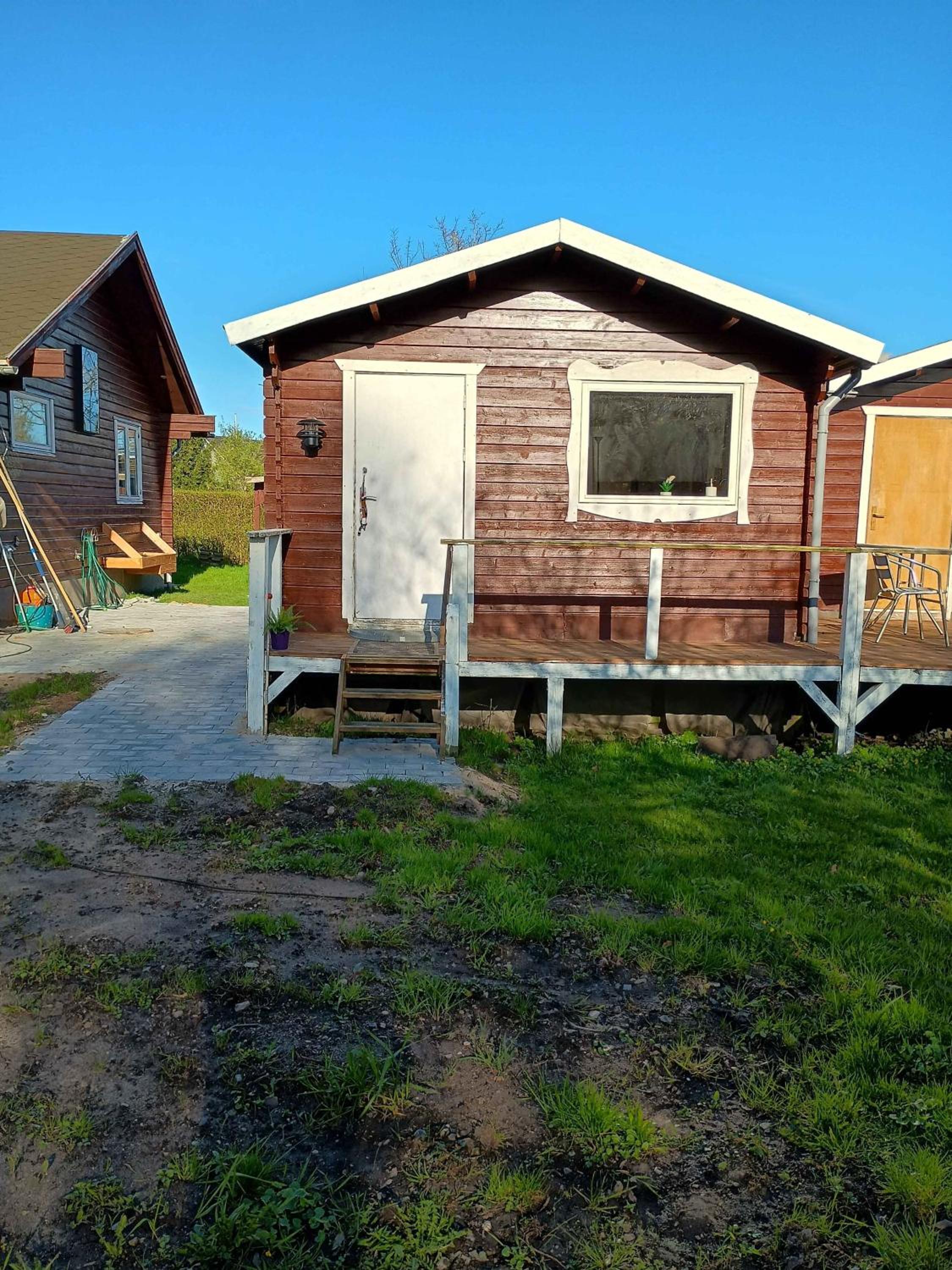 Charming Summer House In An Idyllic Area view 2