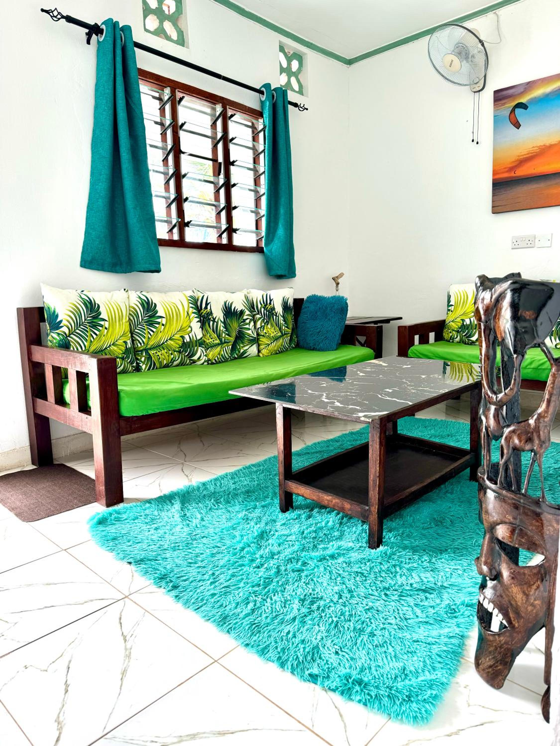Wind&Waves Beach Apartment view 2