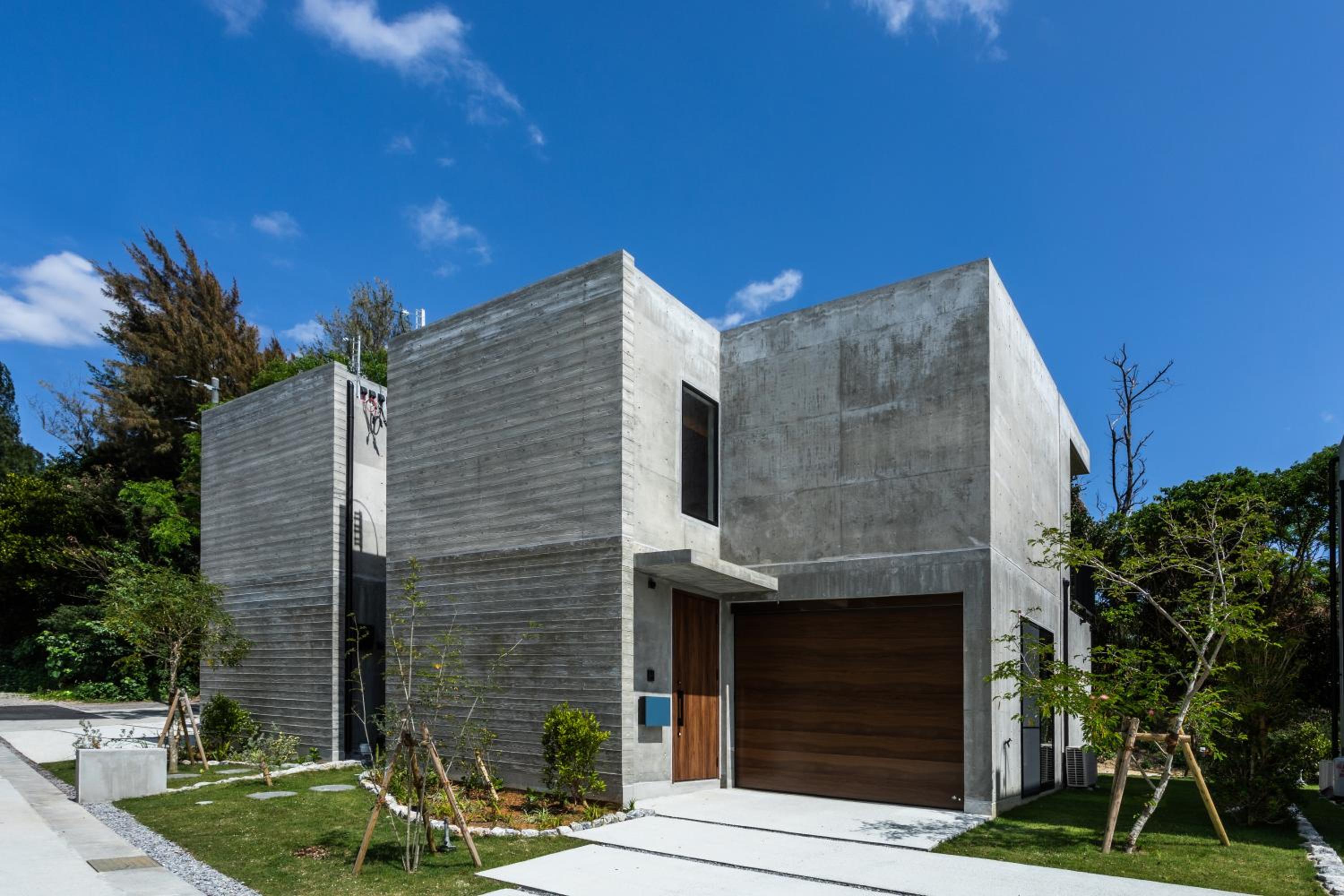 RYUKYU BREEZE 1棟貸し 天然ビーチまで徒歩30秒 プライベートプール付きVilla 北部
