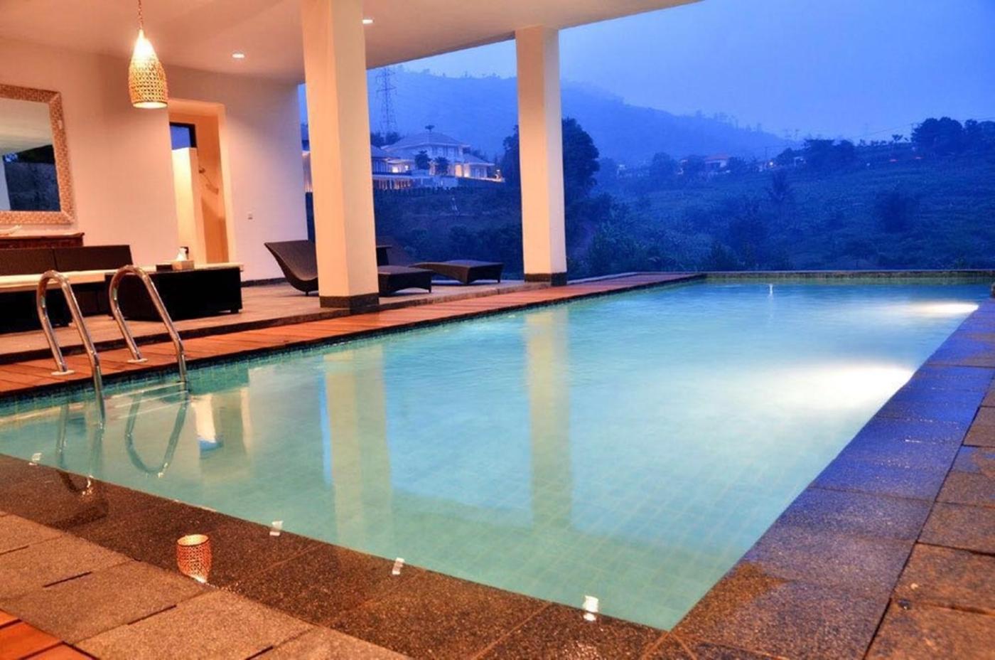 Green Forest Plantation View Villa 6 Bedrooms With a Private Heated Infinity Pool