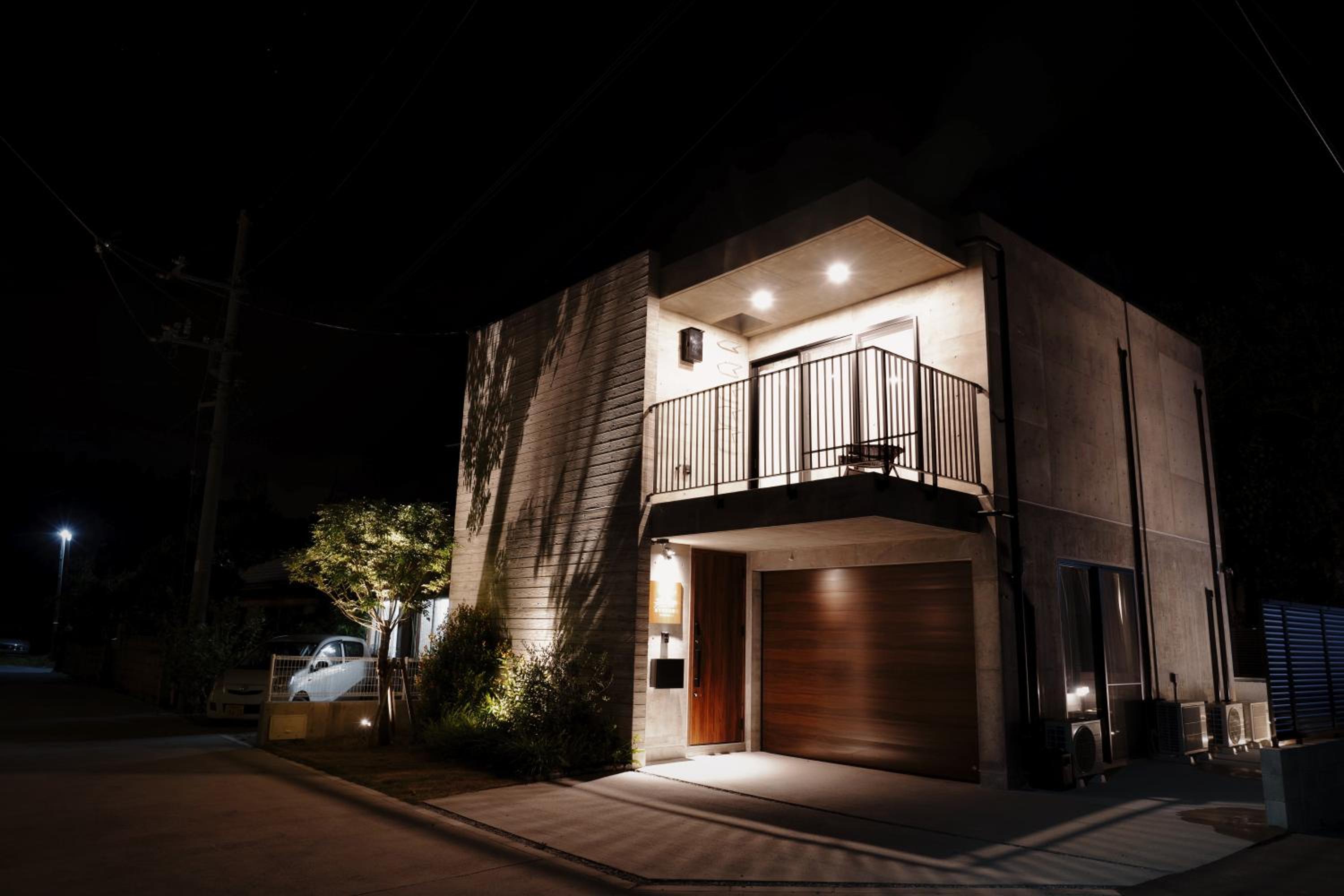 RYUKYU BREEZE 1棟貸し 天然ビーチまで徒歩30秒 プライベートプール付きVilla 北部