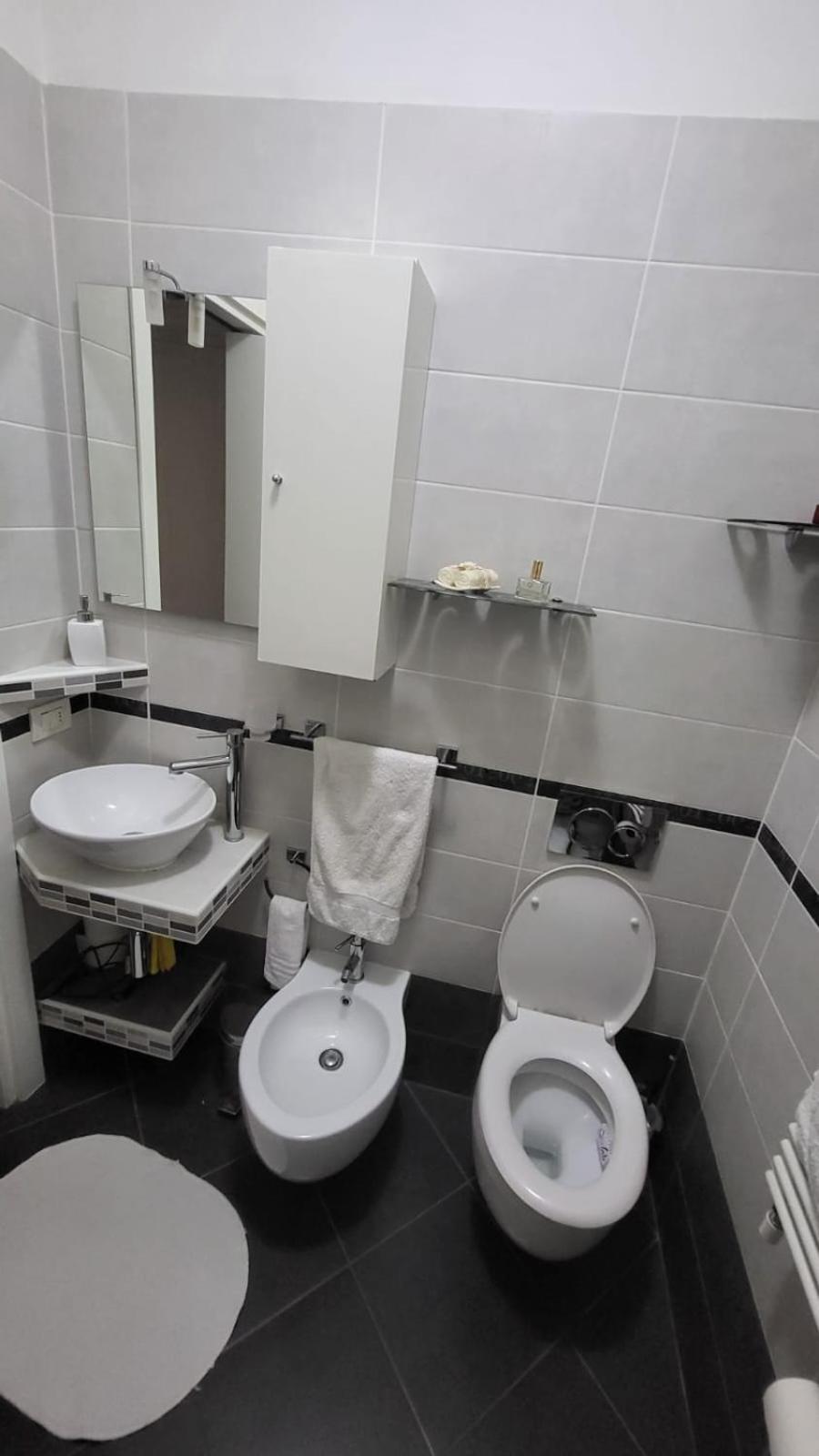 B&B - Camera doppia con bagno privato in stupendo attico con vista mozzafiato