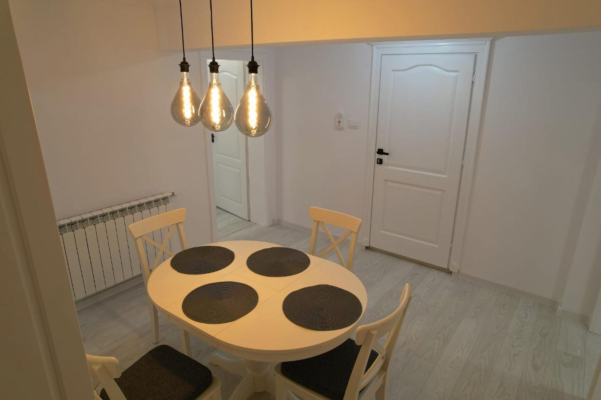 Apartament Cosmi Ari
