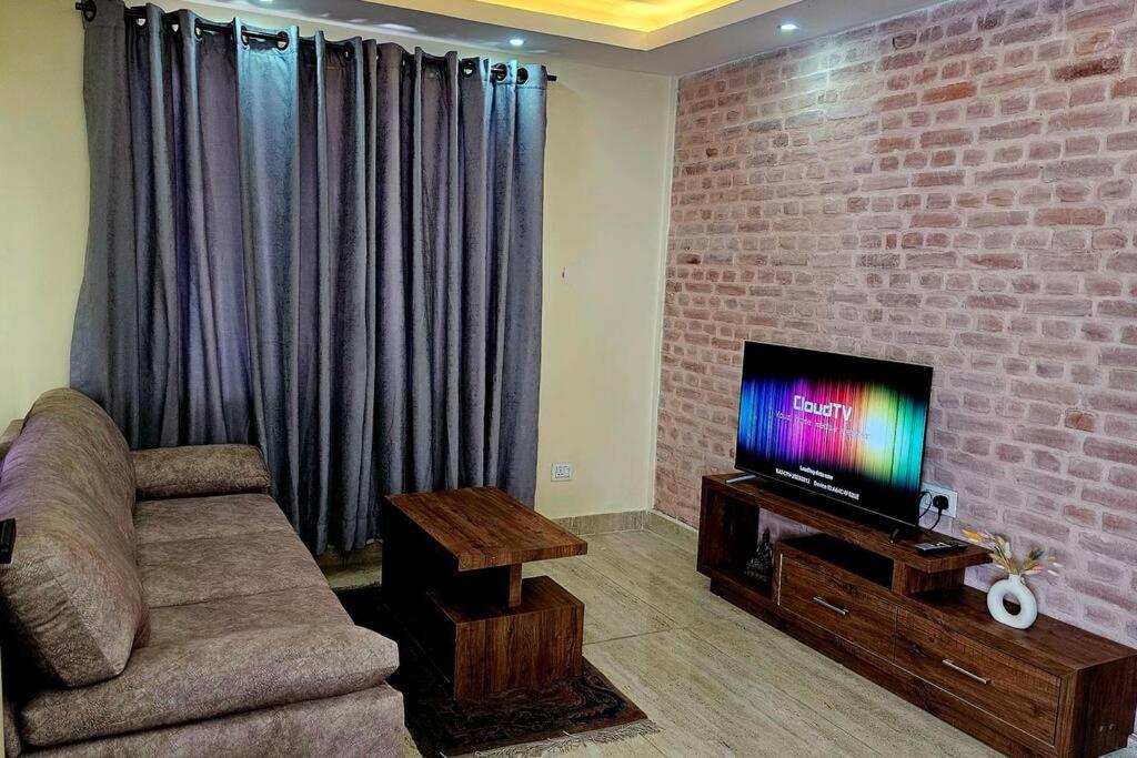 Mystic Apartment