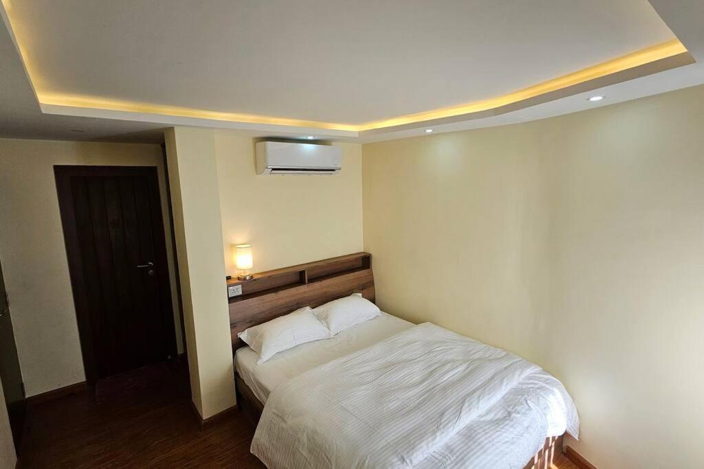 Mystic Apartment