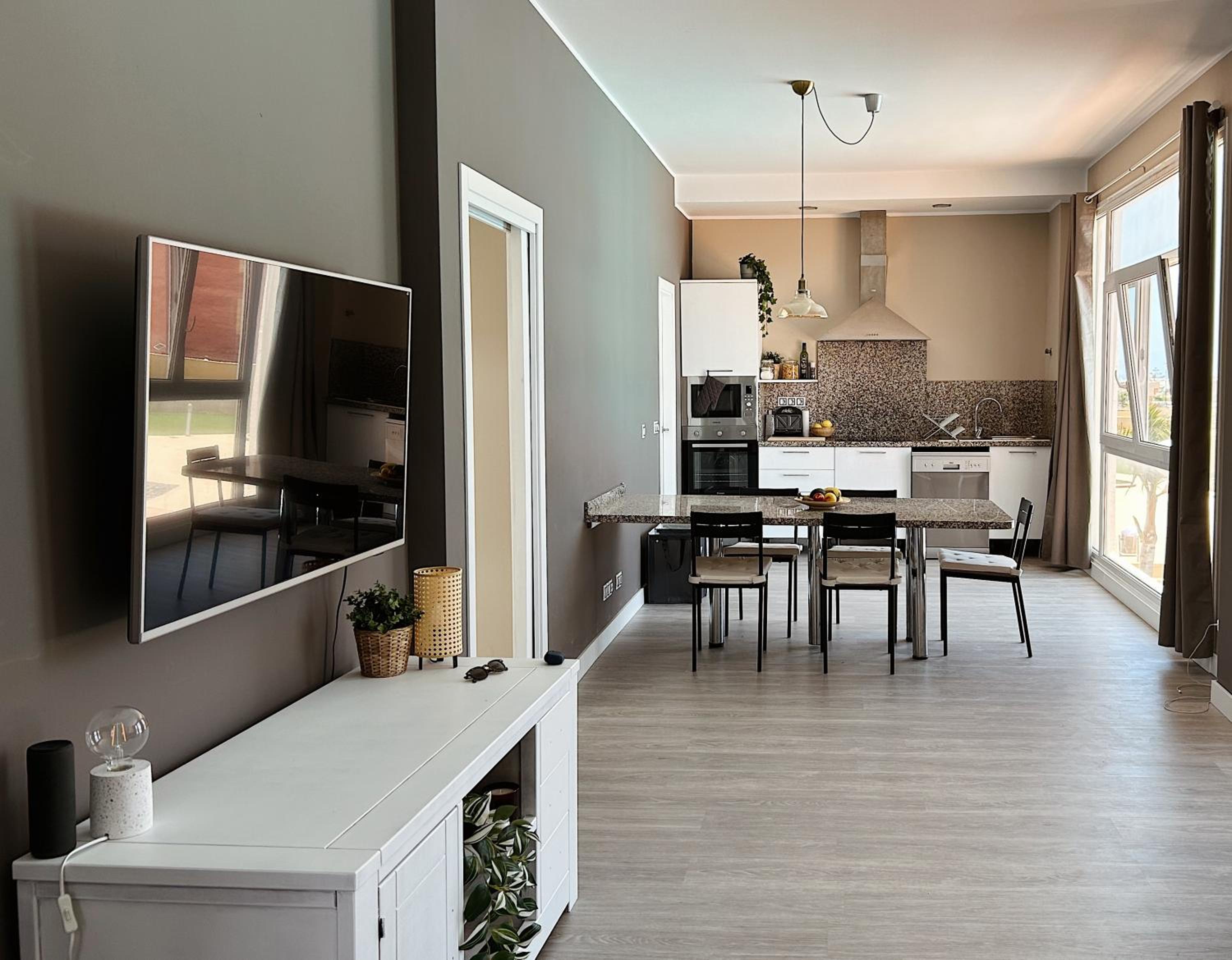Banama Surfhouse - Coliving Coworking & Yoga view 3