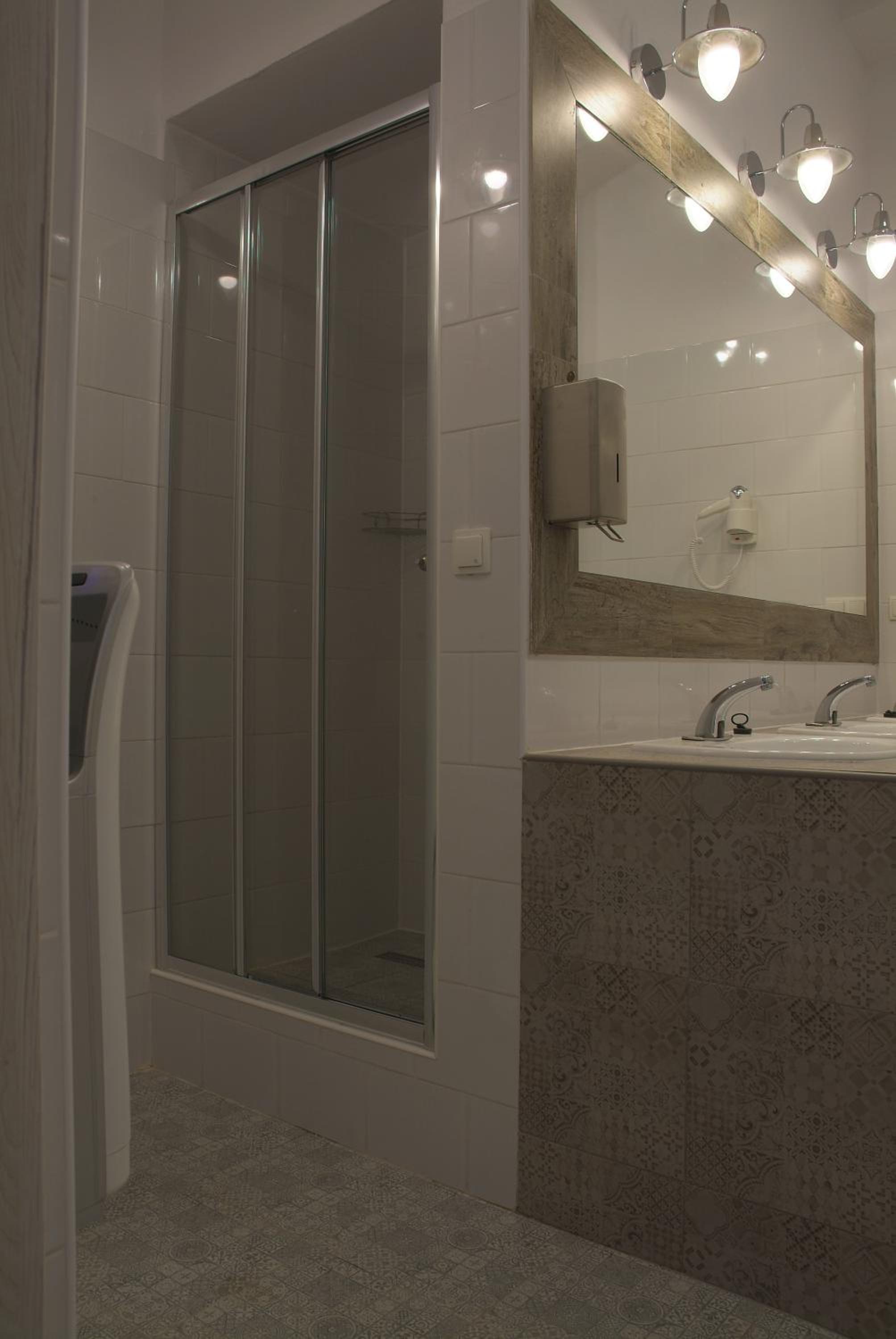 Hostel Lwowska 11