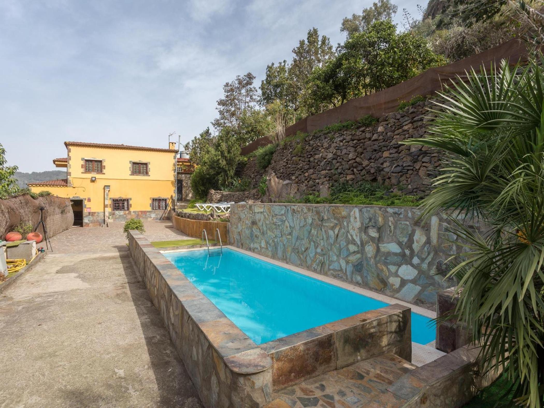 Vivelorural Casa Besan para grupos con piscina photo 1