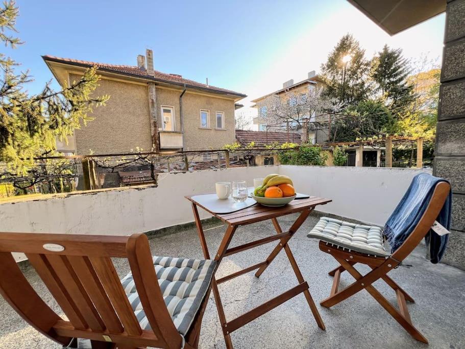 2BDRM Peaceful Escape with Free Parking