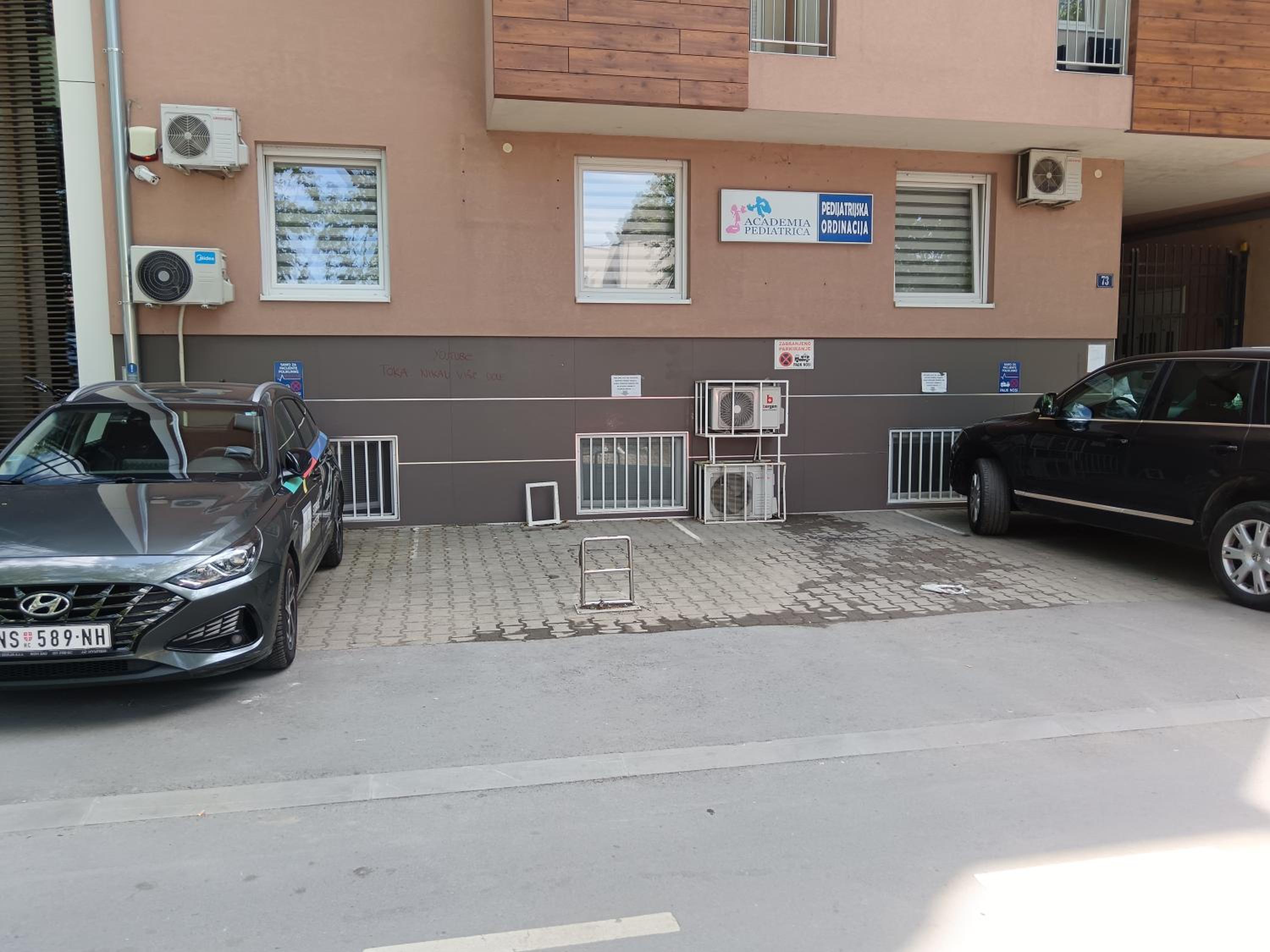Alacaster apartment with PRIVATE PARKING