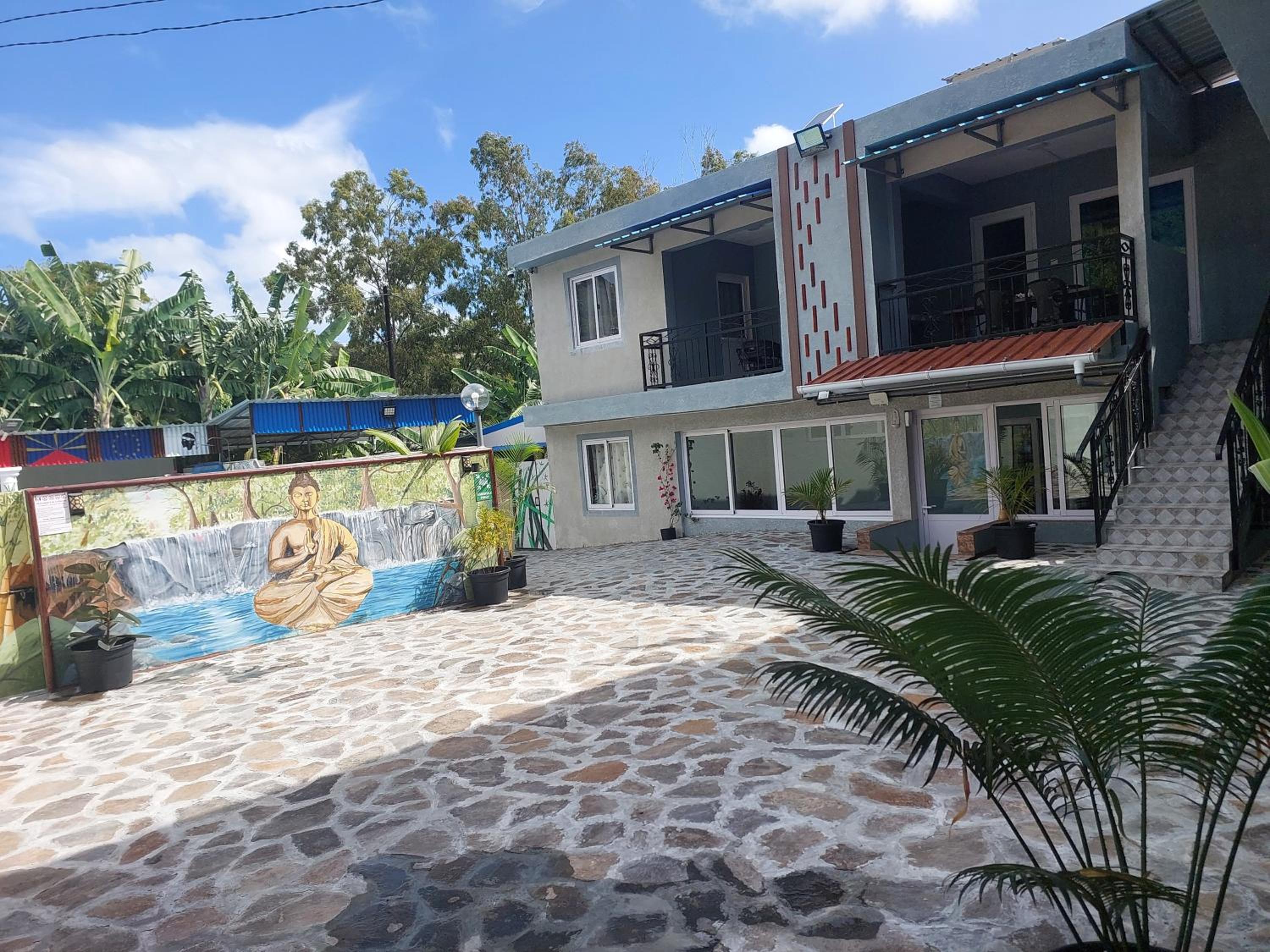Villa Elyza photo 1