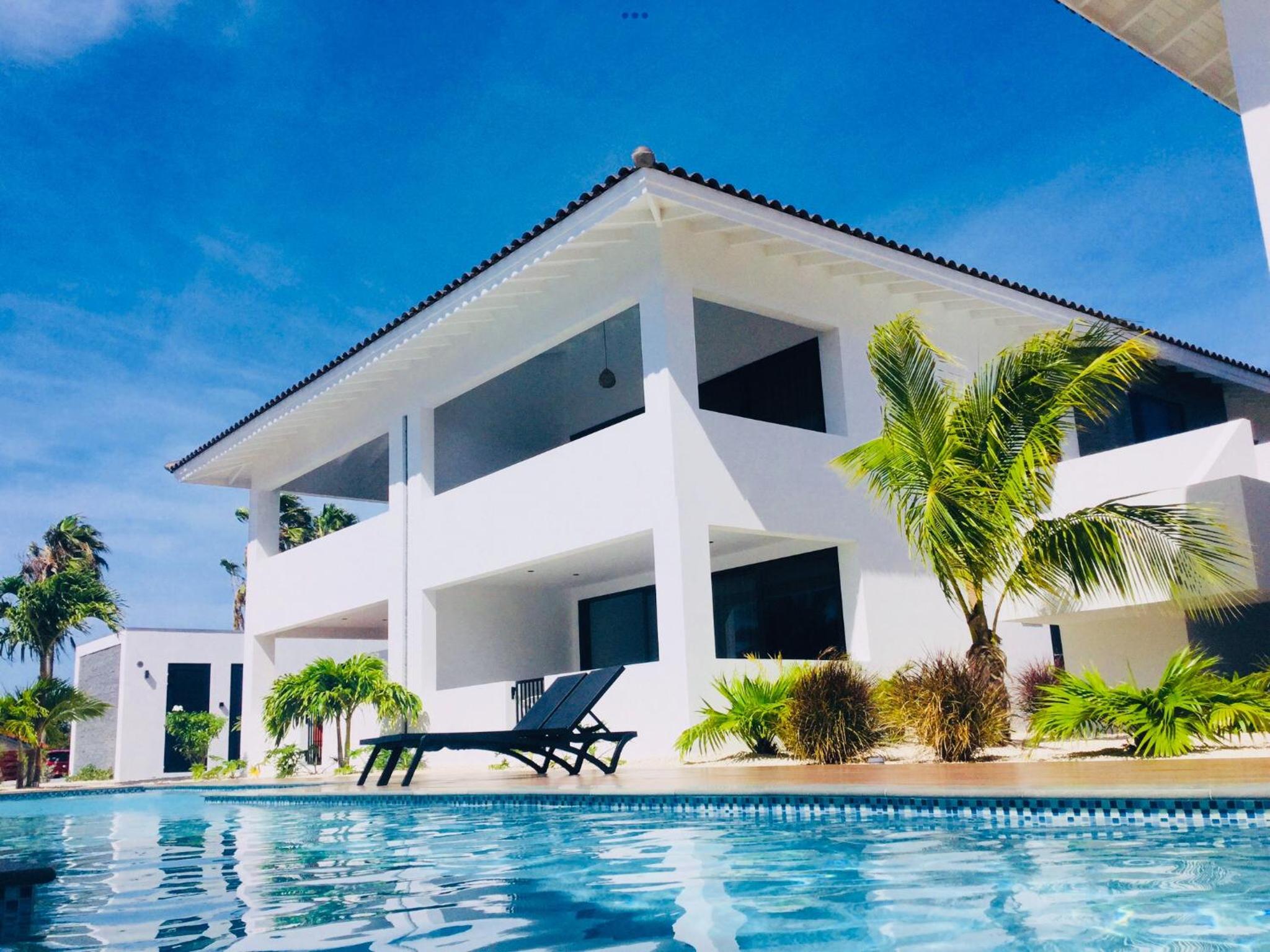 Oasis luxury apartment in Jan Thiel - close to the beach