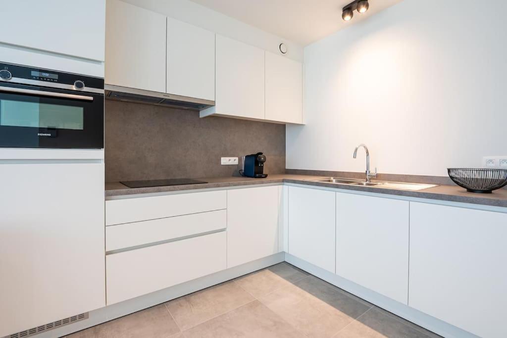 Central situated brand new apartment for 5