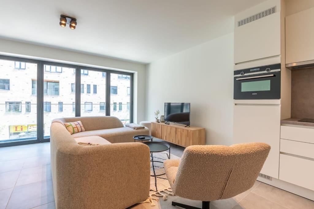 Central situated brand new apartment for 5