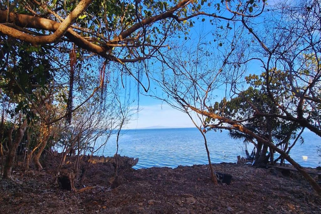 Camotes Island Villa - 9 minutes to Beach - WiFi